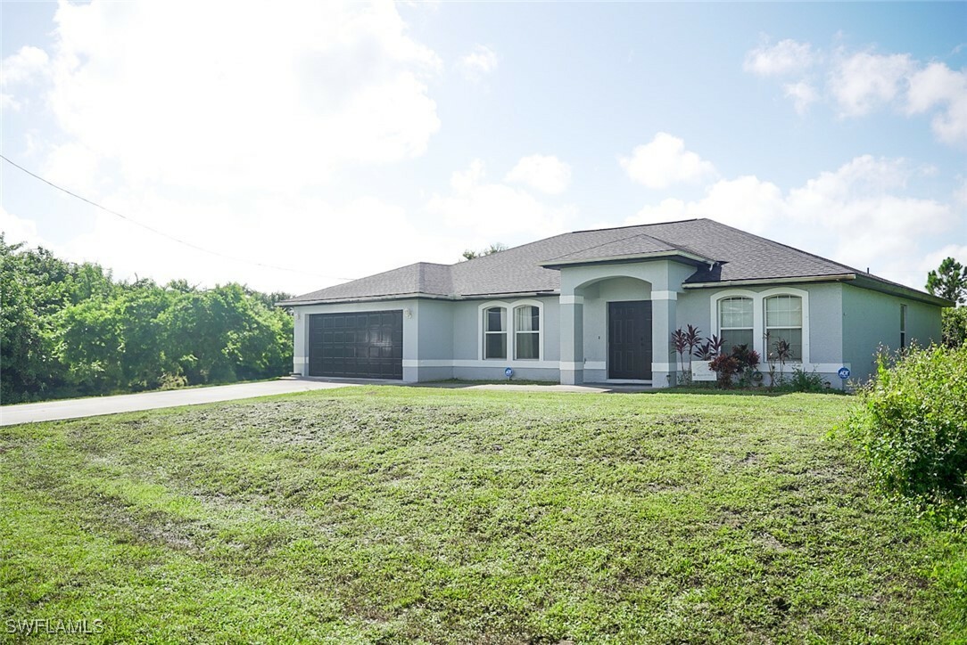 2511 20th Street SW  Lehigh Acres FL 33976 photo