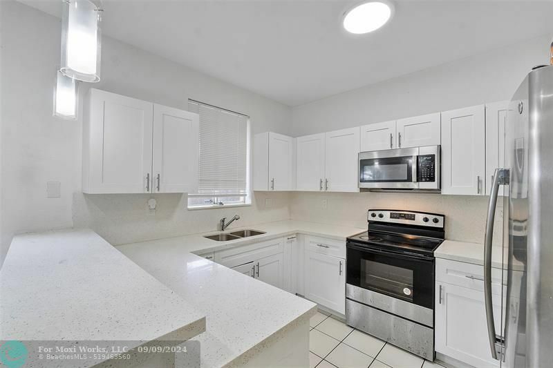 Property Photo:  1497 SE 27th St 320  FL 33035 