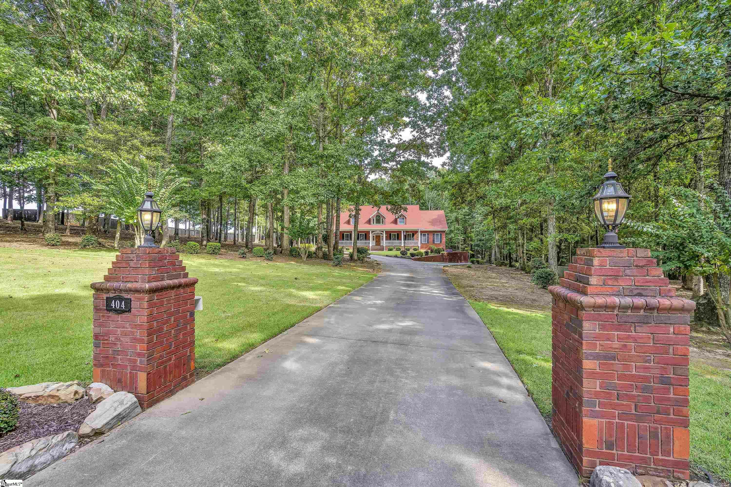 Property Photo:  404 Raes Creek Drive  SC 29609 