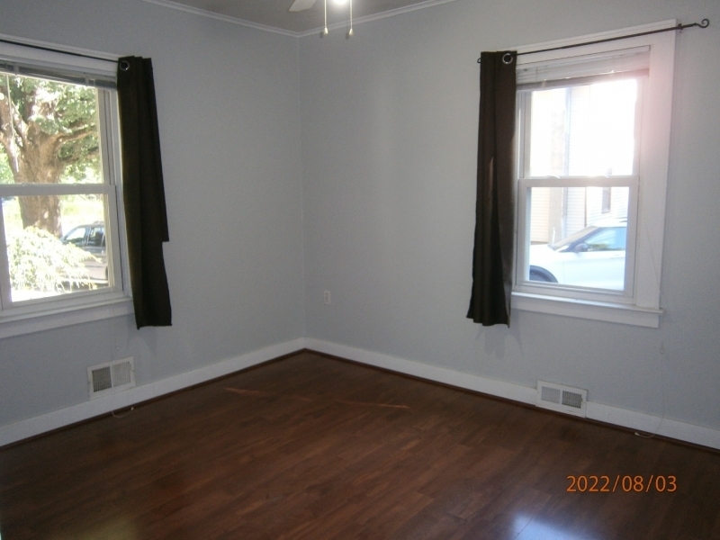 Property Photo:  7 Ringwood Ave B  NJ 07465 