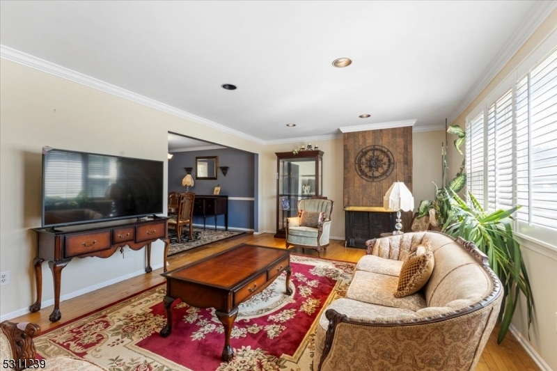 Property Photo: 35 Wexford Ct NJ 08865