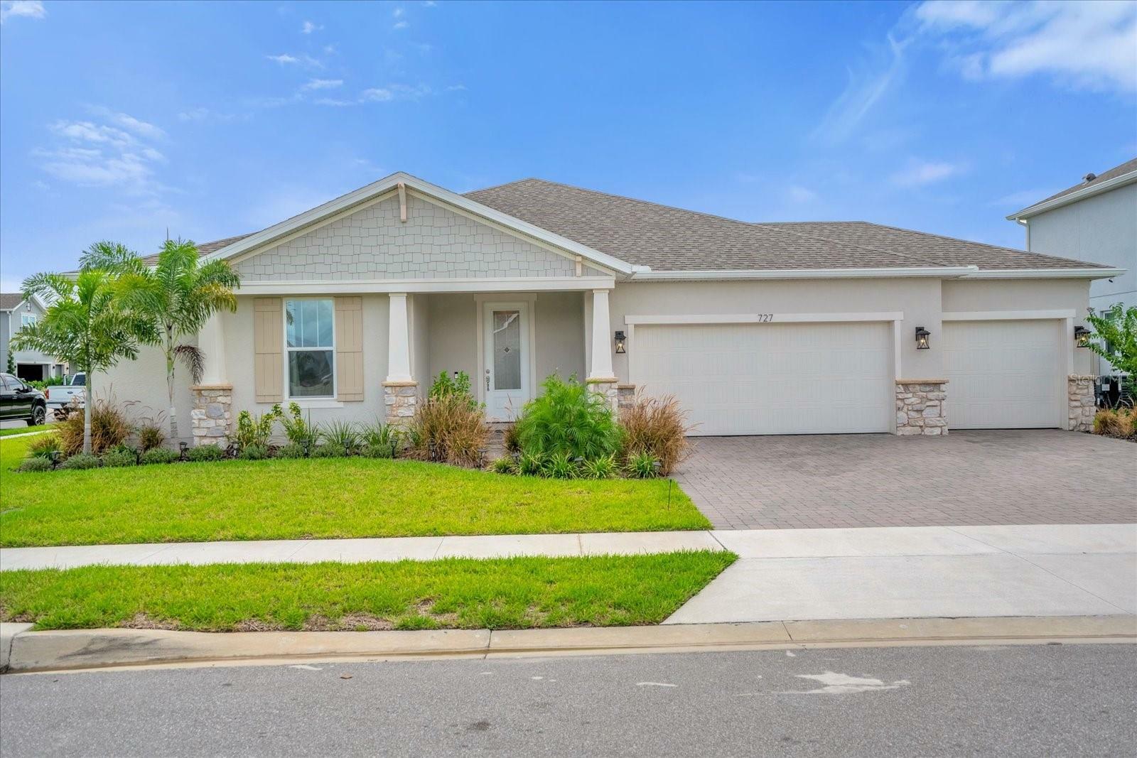 Property Photo:  727 Annabell Ridge Road  FL 34715 