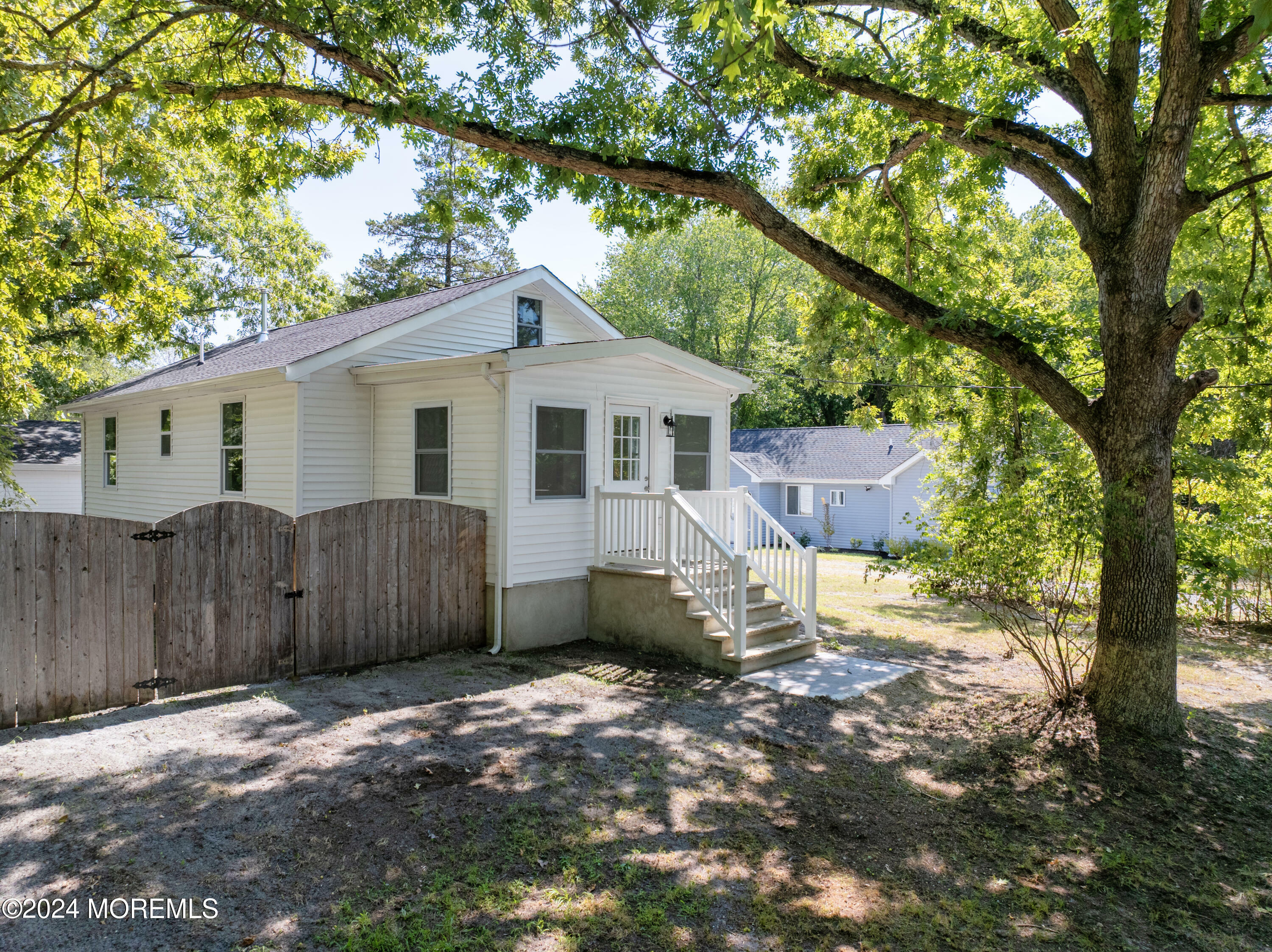 Property Photo:  511 Georgia Tavern Road  NJ 07731 