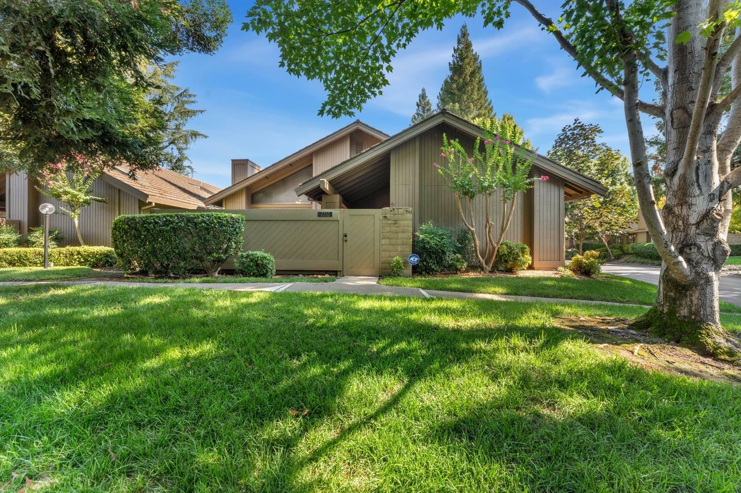 Property Photo:  2212 Promontory Point Lane  CA 95670 