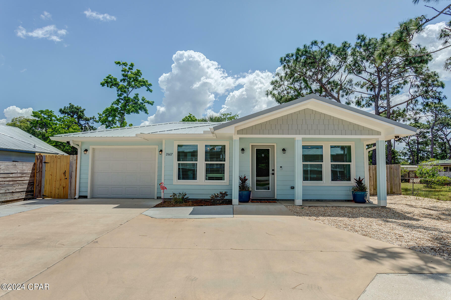 Property Photo:  2607 Laurie Avenue  FL 32408 