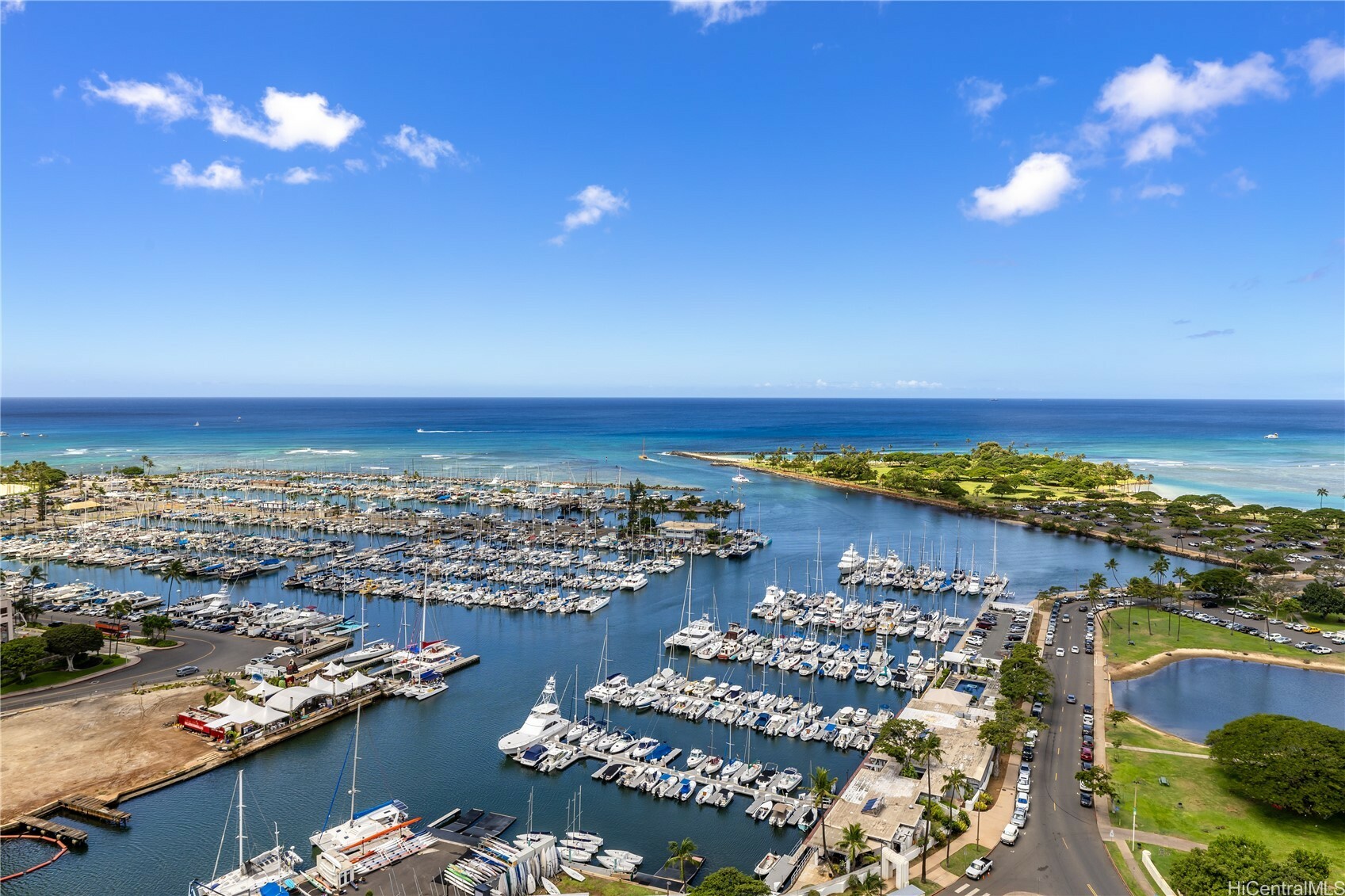 Property Photo: 1600 Ala Moana Boulevard 2804 HI 96815