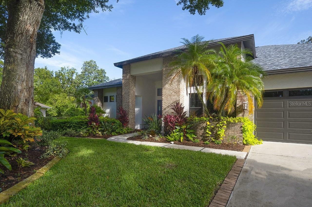 Property Photo:  11750 Laurel Oak Lane  FL 34219 