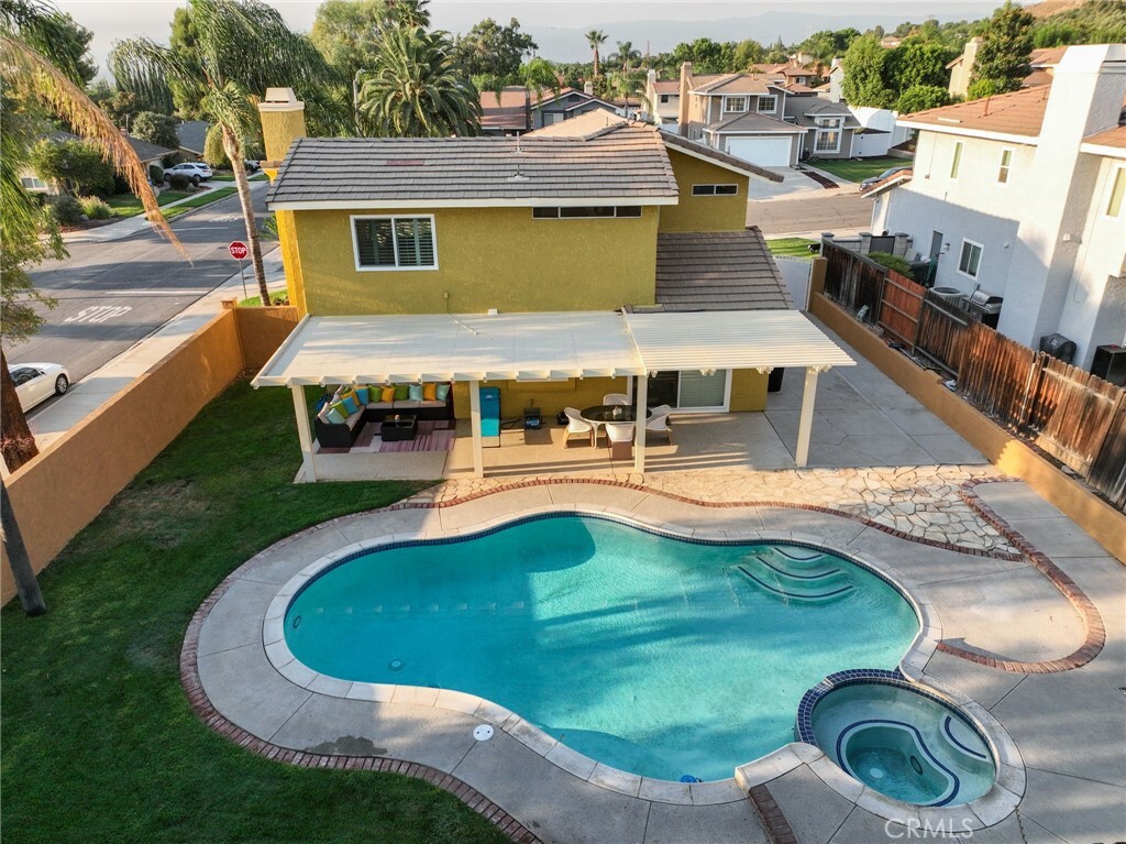 Property Photo: 22705 Robin Way CA 92313