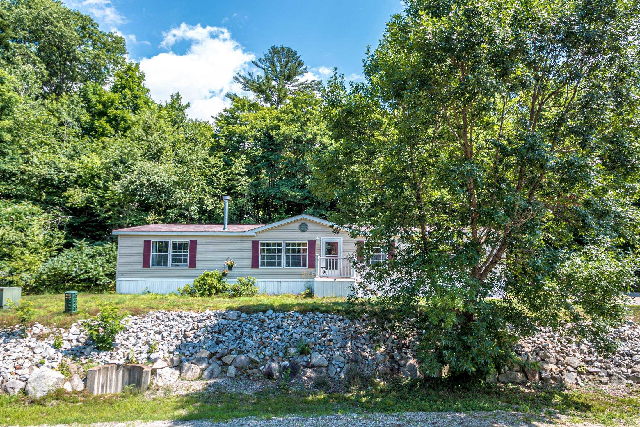 Property Photo:  20 Lighthouse Lane  NH 03818 