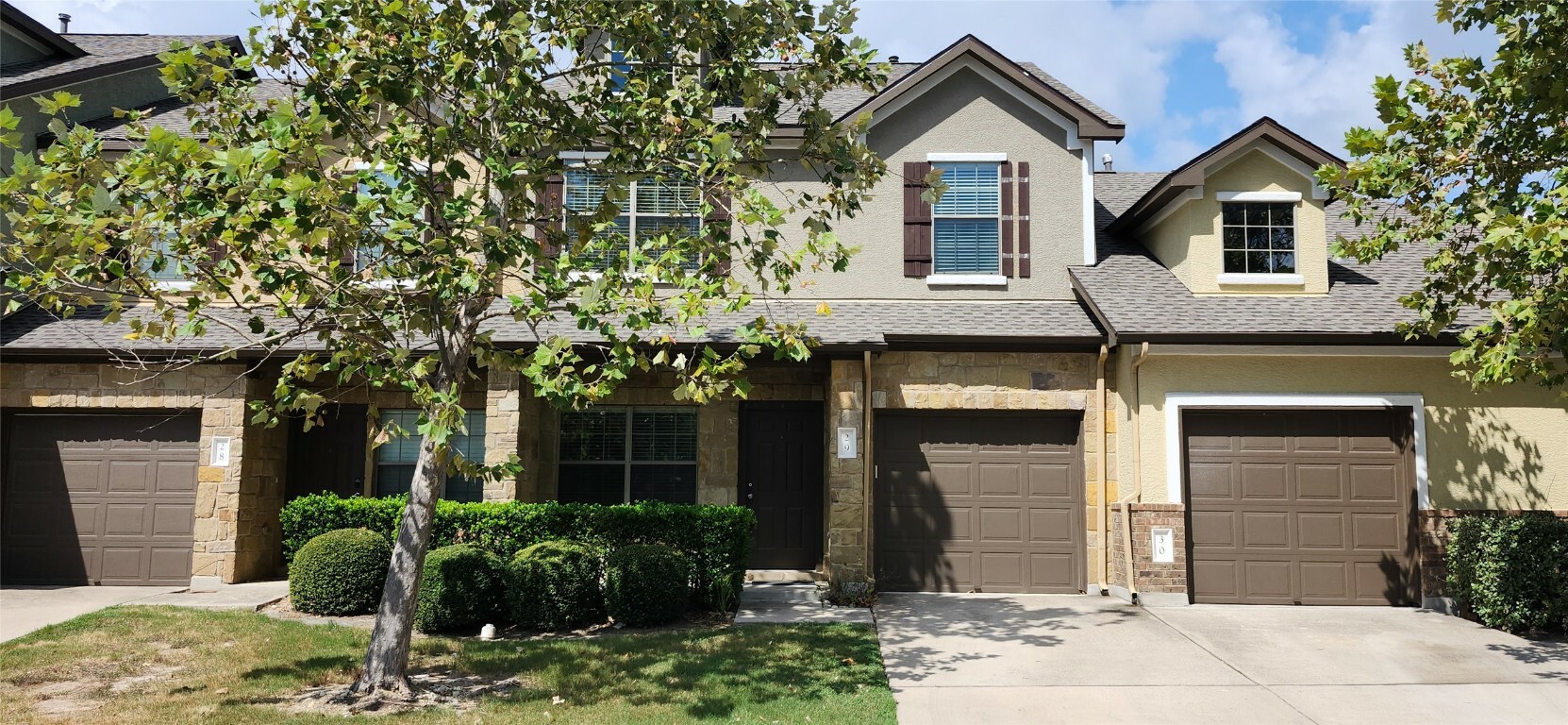 Property Photo:  1900 Little Elm Trail 29  TX 78613 