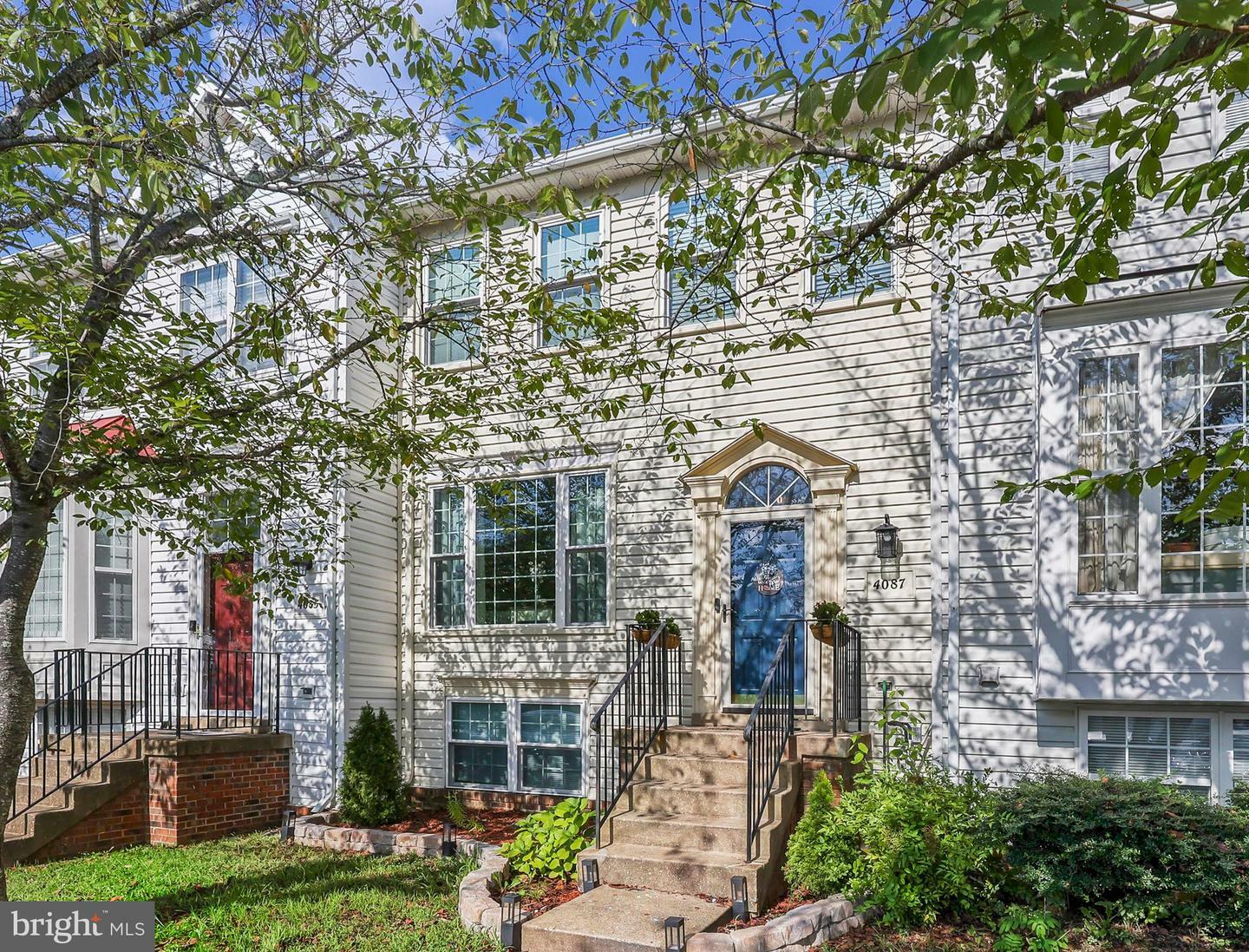 Property Photo: 4087 Yellow Stone Loop VA 22025