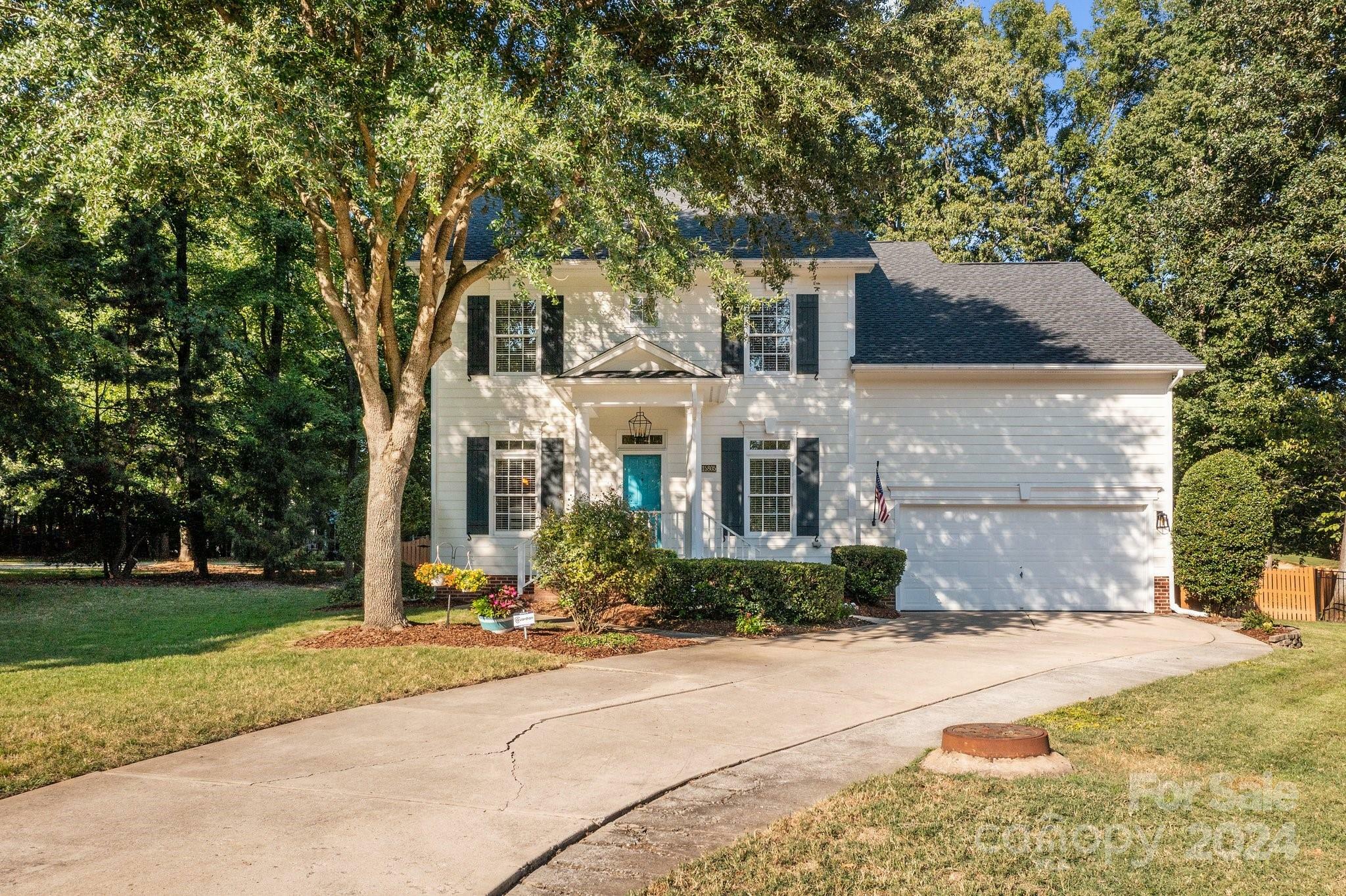 Property Photo:  15805 Cordelia Oaks Lane  NC 28078 