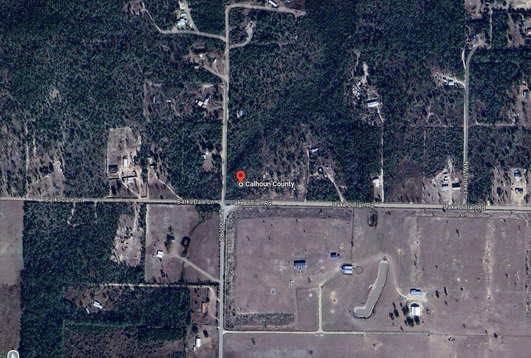 Property Photo:  1438 NW Lake Lillian Road  FL 32438 