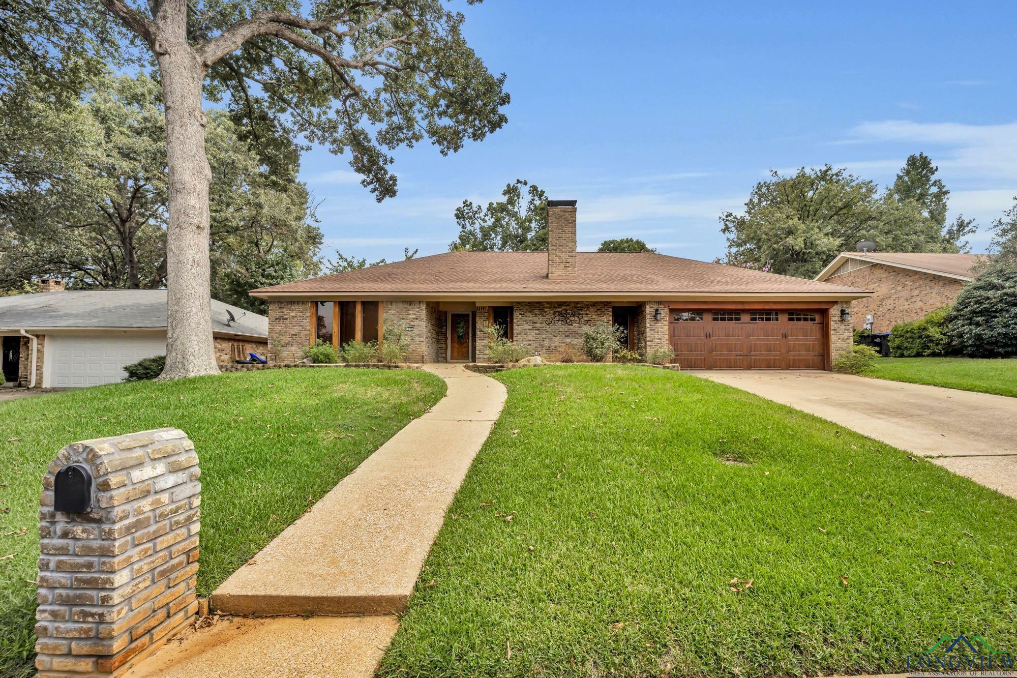 Property Photo:  1208 Tiffany Ln  TX 75604 