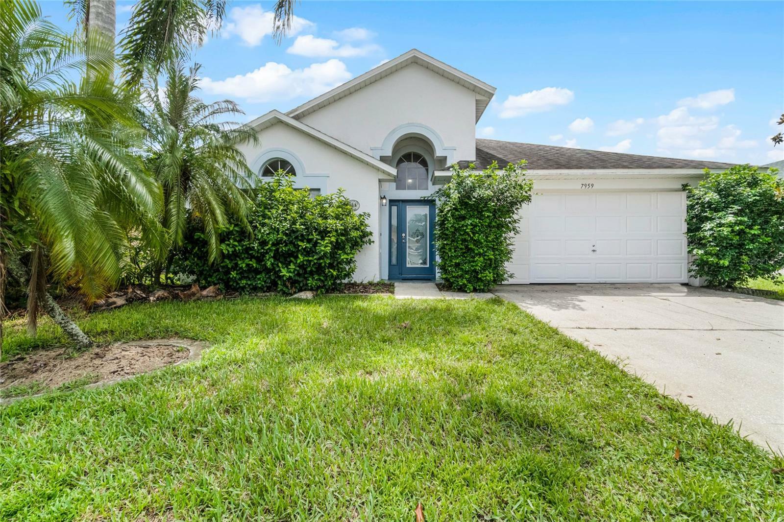 Property Photo:  7959 Magnolia Bend Court  FL 34747 