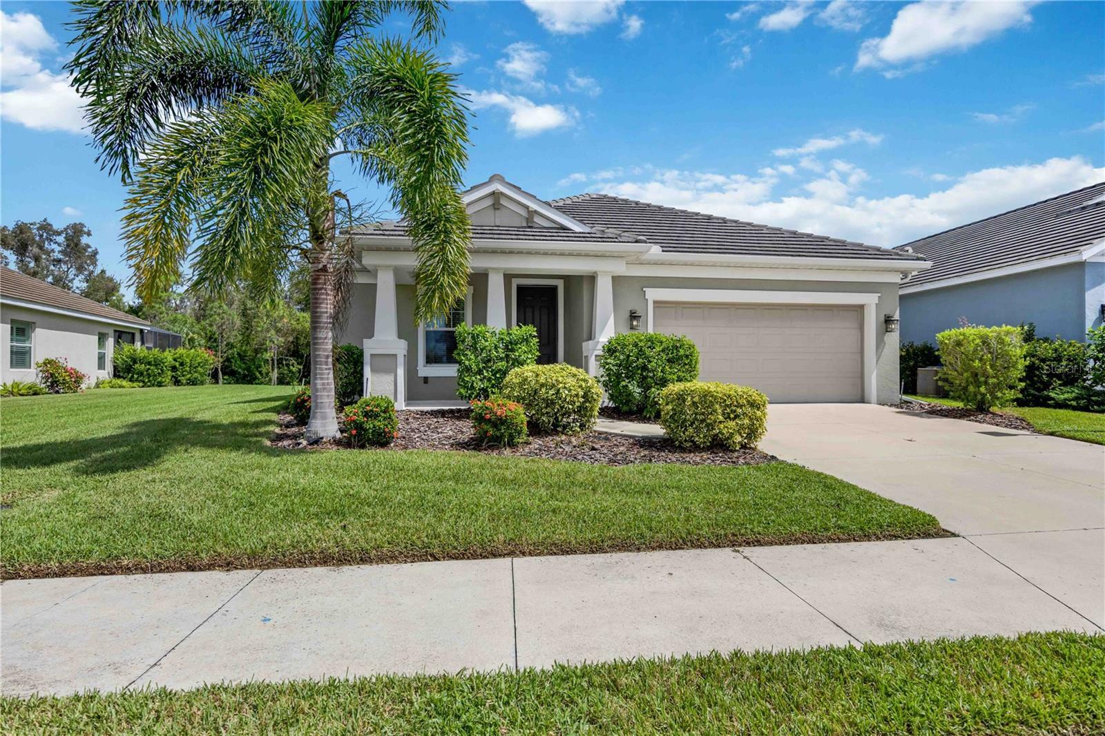 Property Photo:  164 Avens Drive  FL 34275 