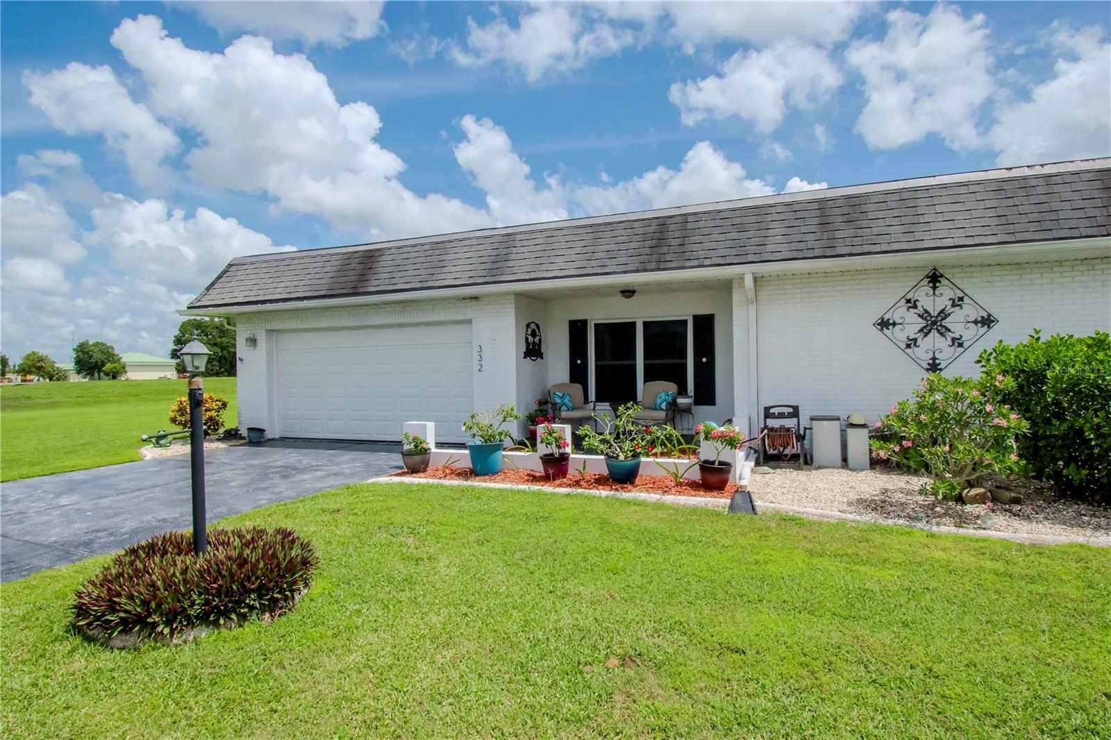 Property Photo:  332 Club Manor Drive  FL 33573 