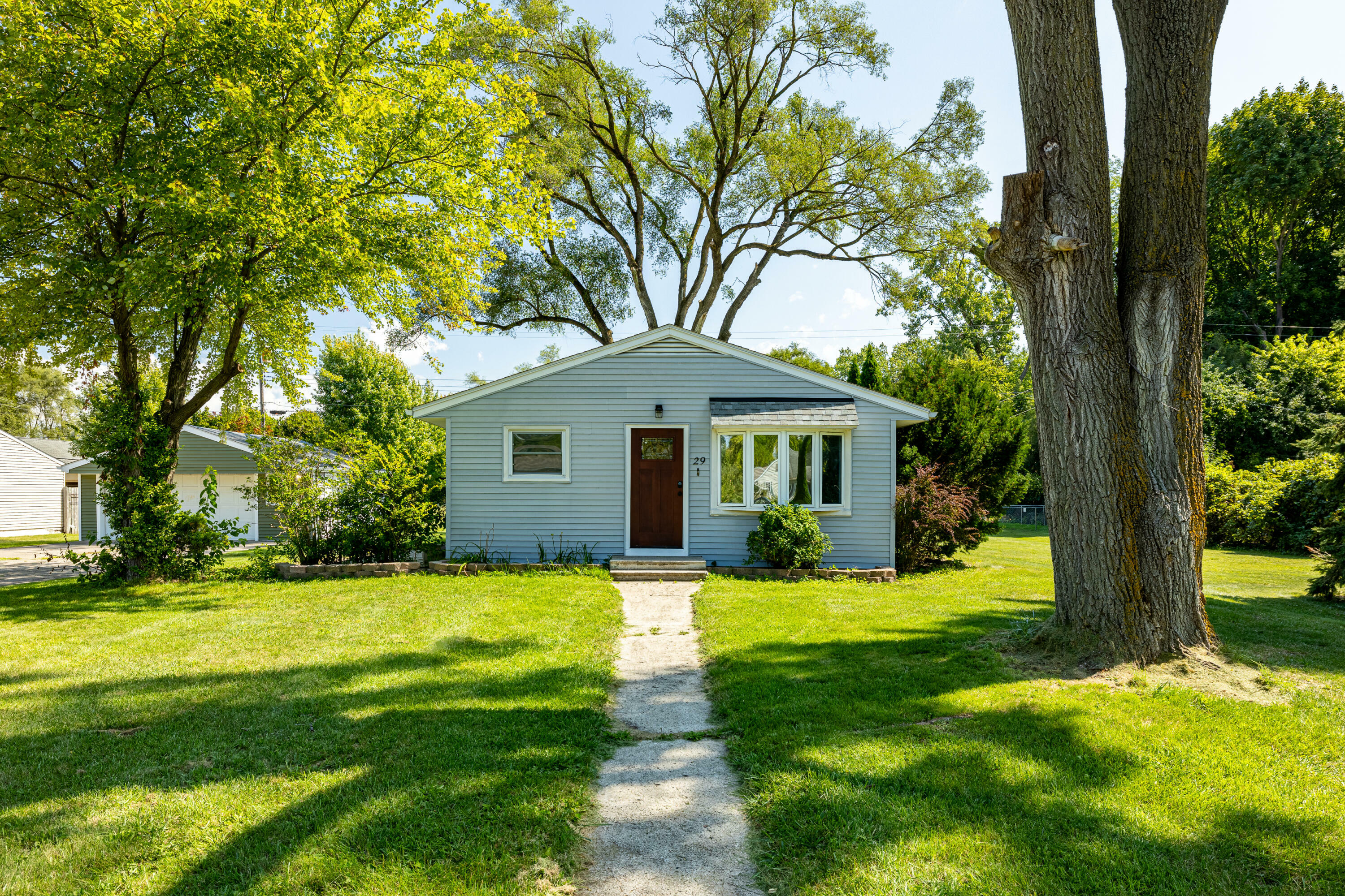 Property Photo:  29 Oregon Street  MI 48198 