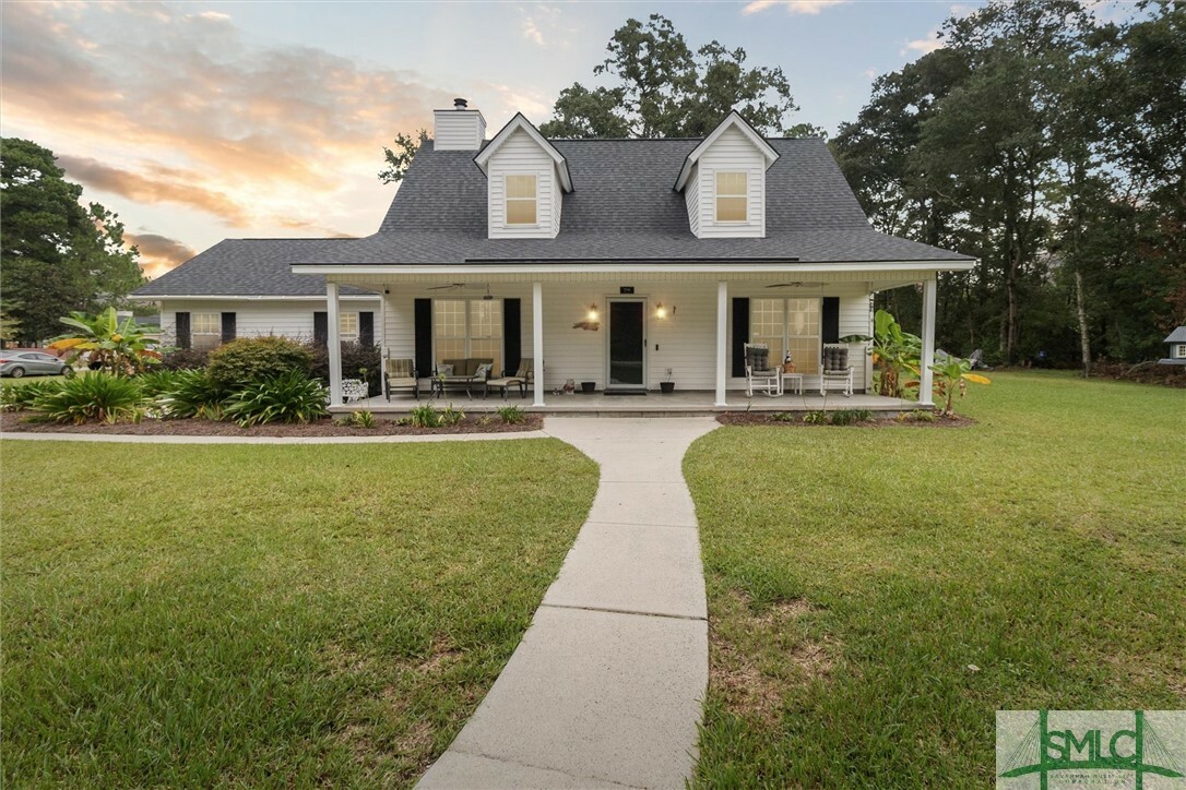 Property Photo:  718 Plantation Drive  GA 31326 