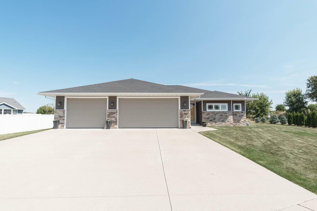 Property Photo:  5012 Fairmont Drive  WI 53563 