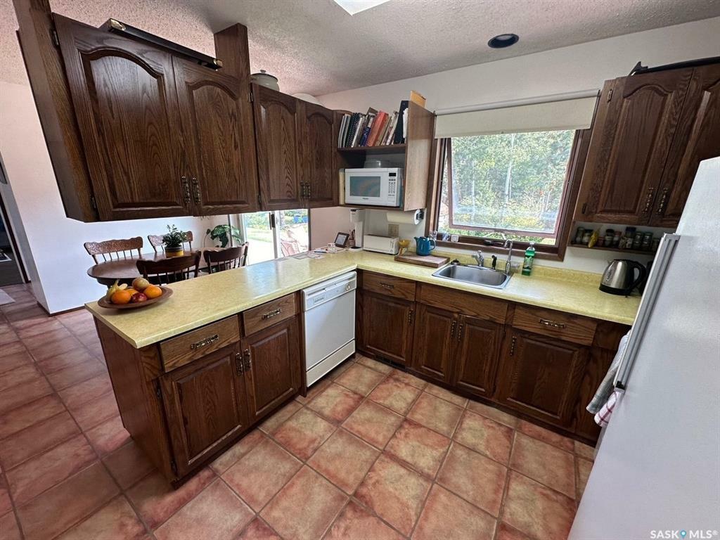 Property Photo: 706 Donald Street SK S0E 0Y0