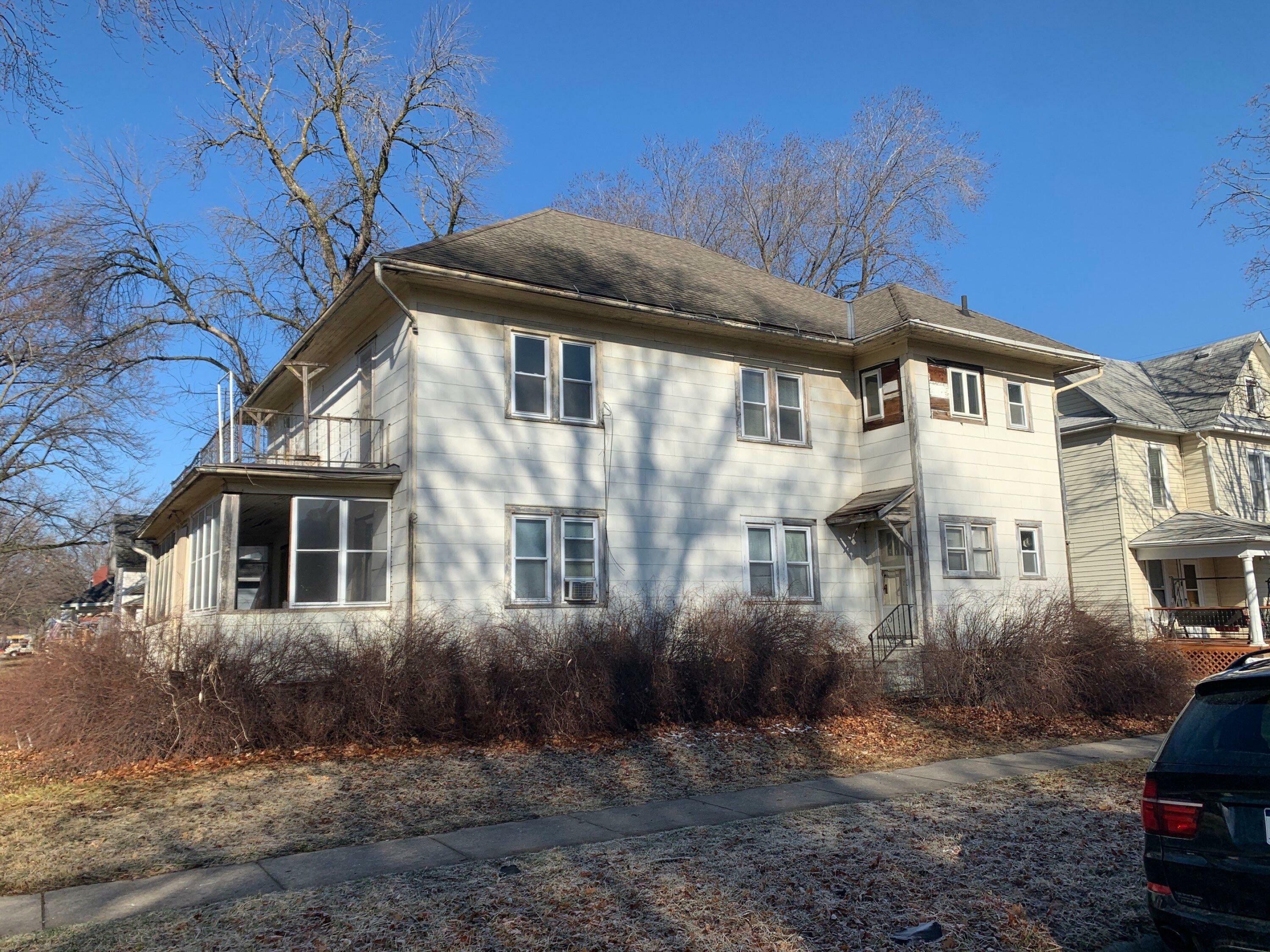 Property Photo:  311 E Joy  Street  IA 51566 