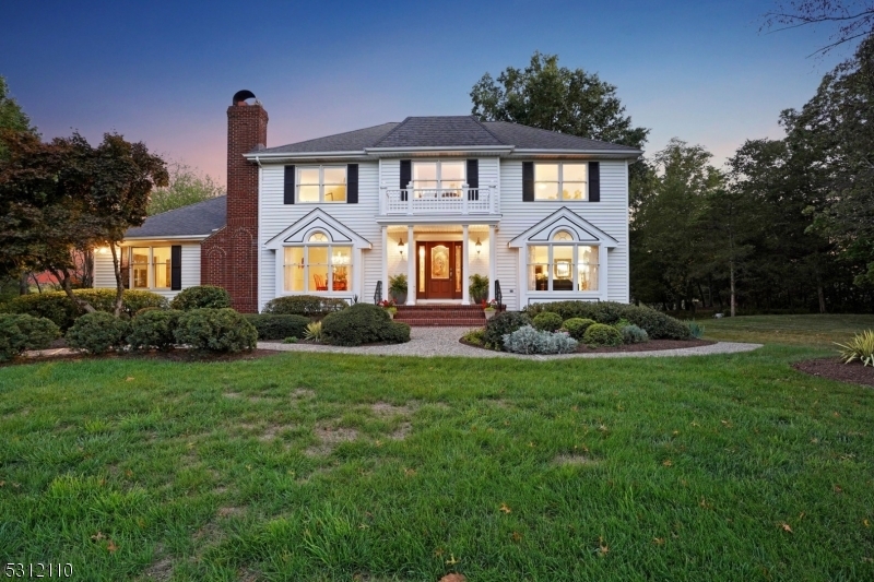 Property Photo: 21 Sweet Briar Ct NJ 08502