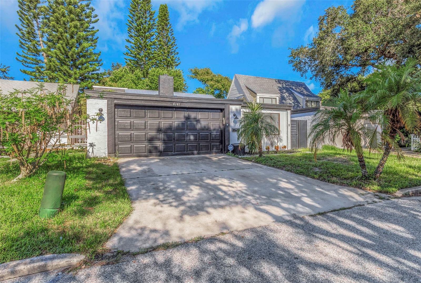 Property Photo: 4141 Schooner Lane FL 34652