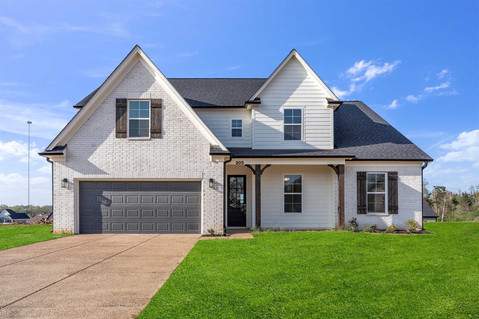 Property Photo: 205 Hughetta St S TN 38060