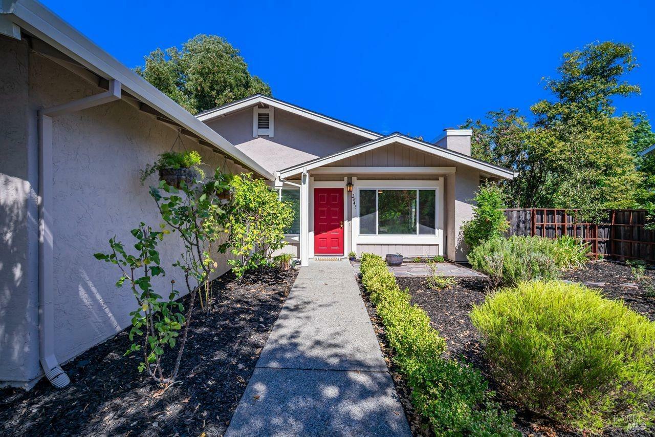 Property Photo:  2445 San Sebastian Avenue  CA 95401 