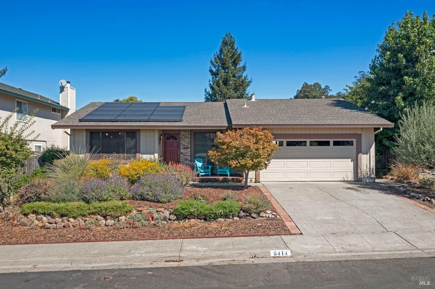 Property Photo:  5414 Marigold Lane  CA 95403 