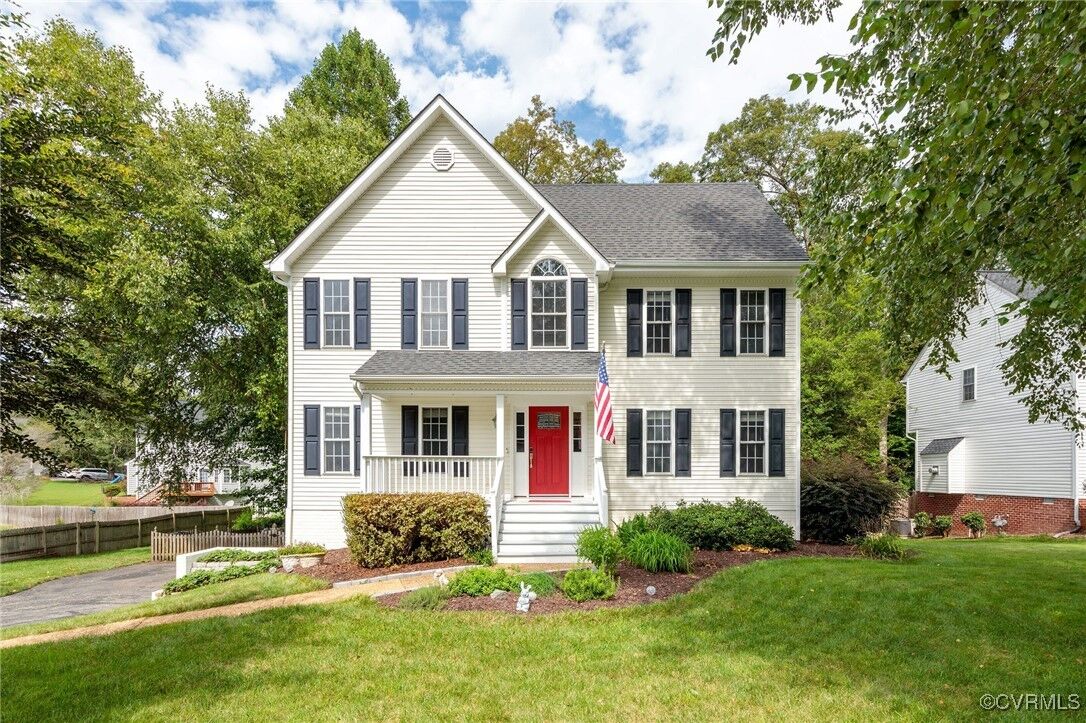 Property Photo:  1613 Laurel Top Drive  VA 23114 