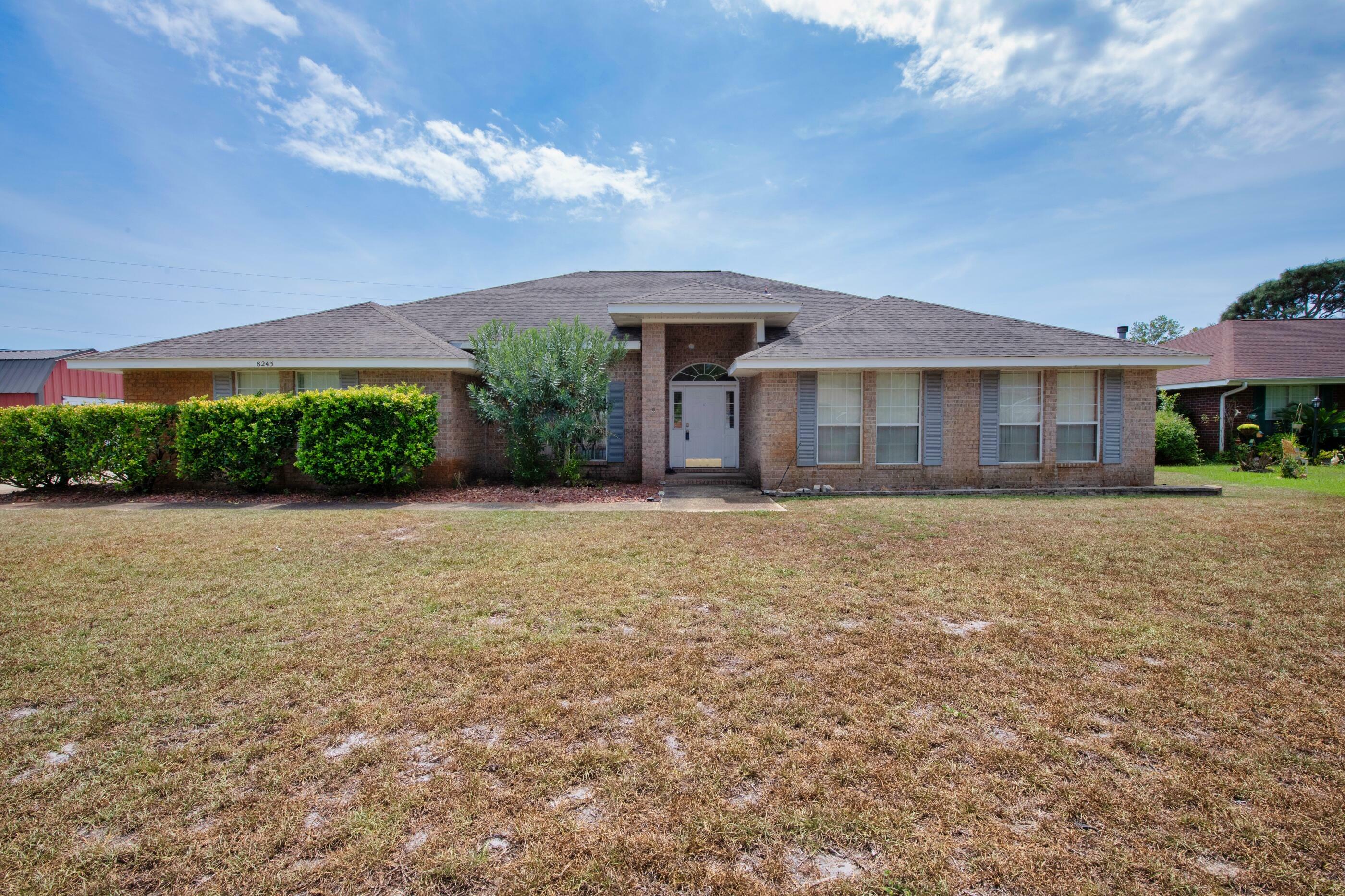 8243 Hartington Drive  Navarre FL 32566 photo