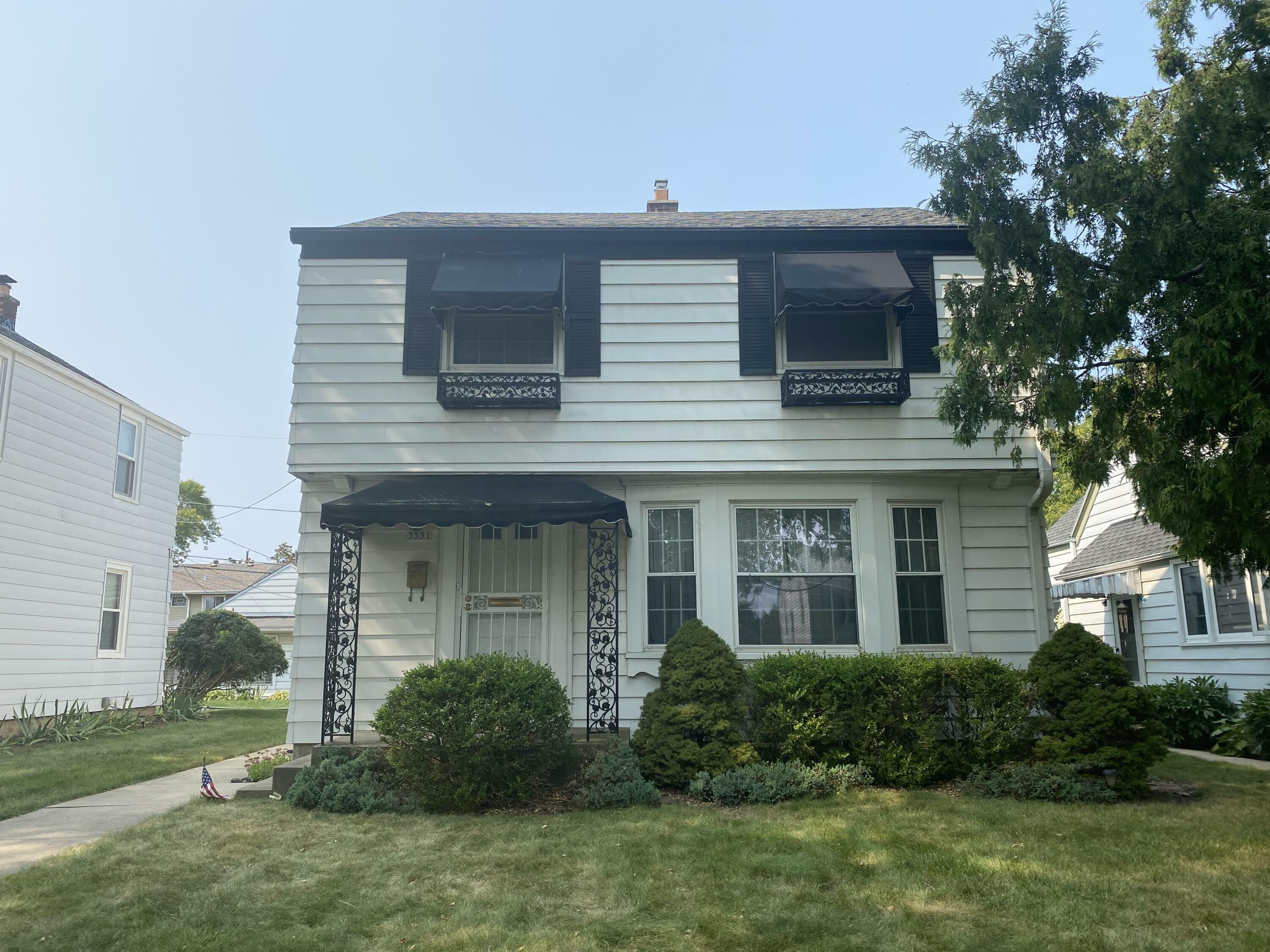 Property Photo:  3551 S Taylor Ave  WI 53207 