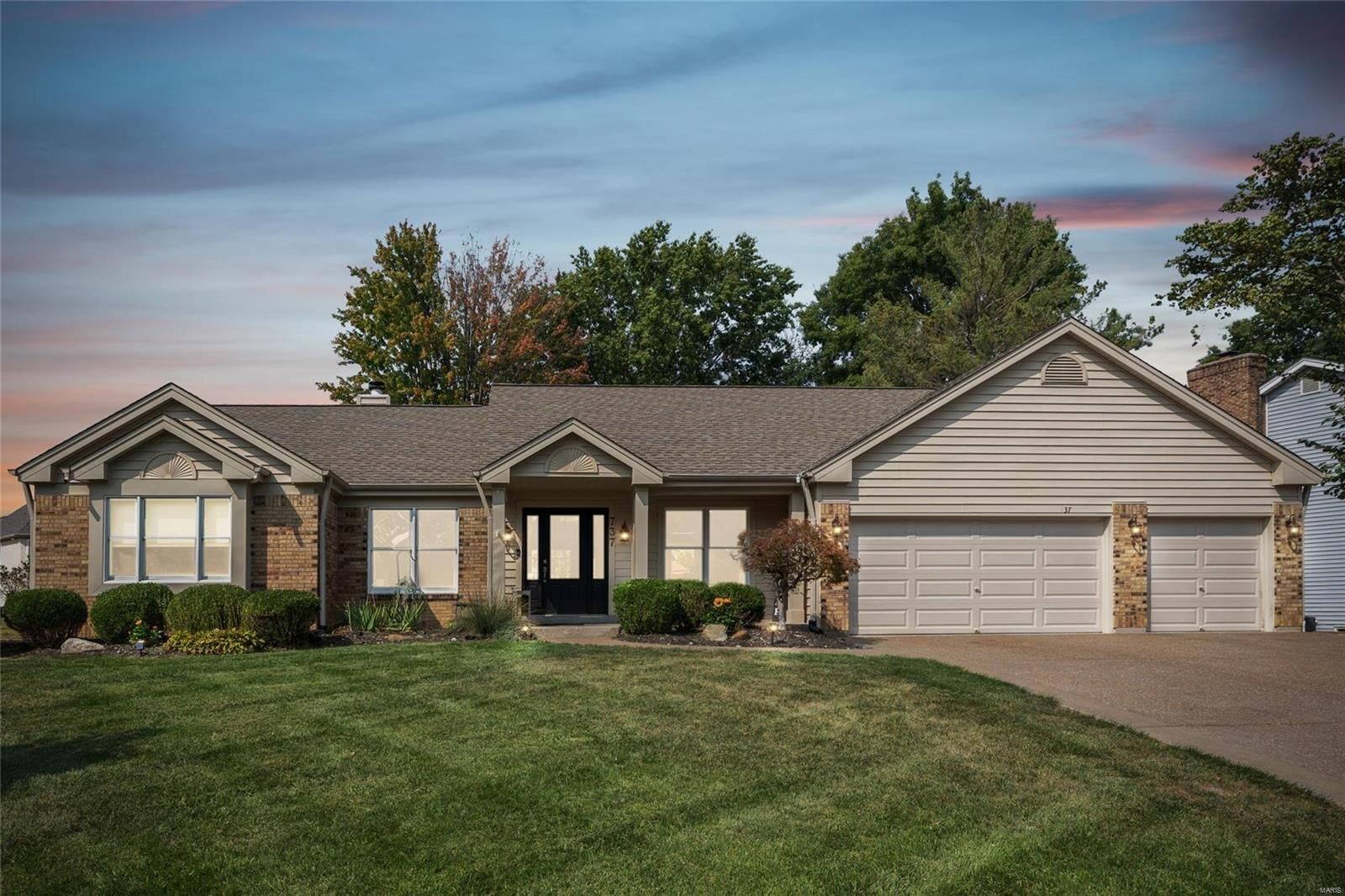 Property Photo: 737 High Point Drive MO 63367