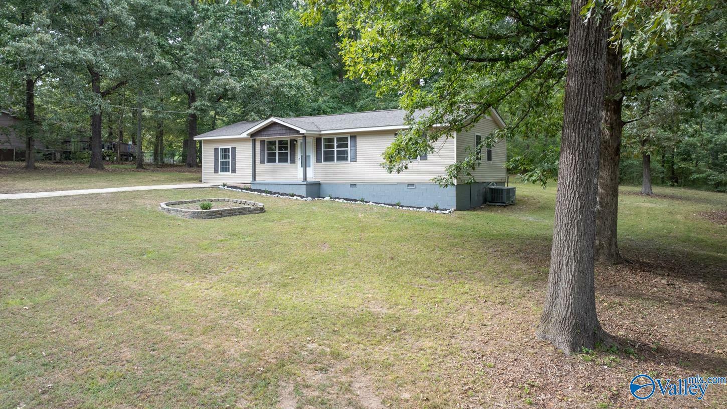 Property Photo:  115 Cabry Drive  AL 35761 