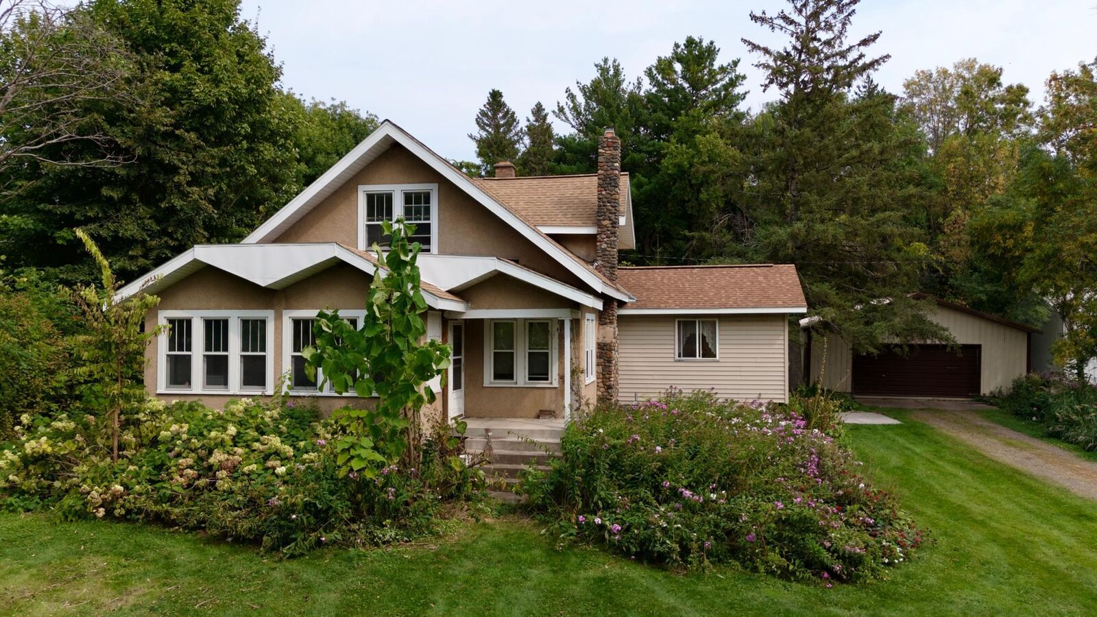 Property Photo: 39534 92nd Avenue MN 56359