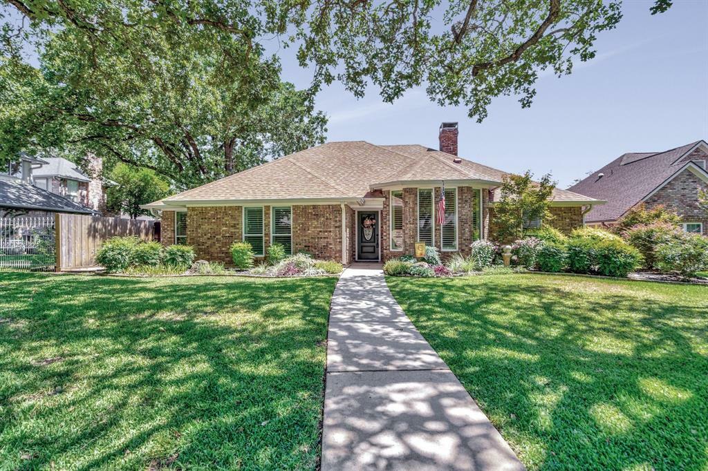 Property Photo:  2916 Ridgebend Drive  TX 76051 