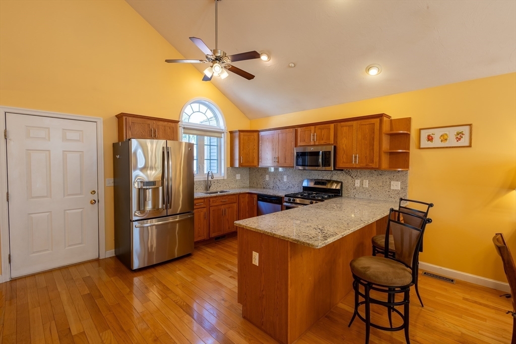 Property Photo:  902 Village Ln 902  MA 02019 