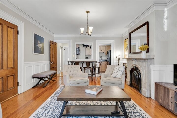 Property Photo: 104 Pembroke St 2 MA 02118