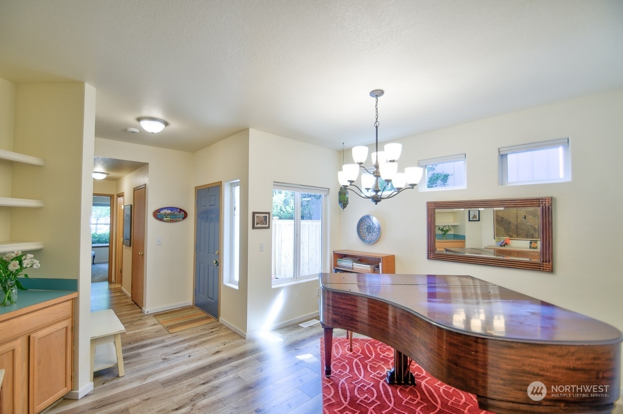 Property Photo:  5909 Sherwood Lane SE  WA 98513 