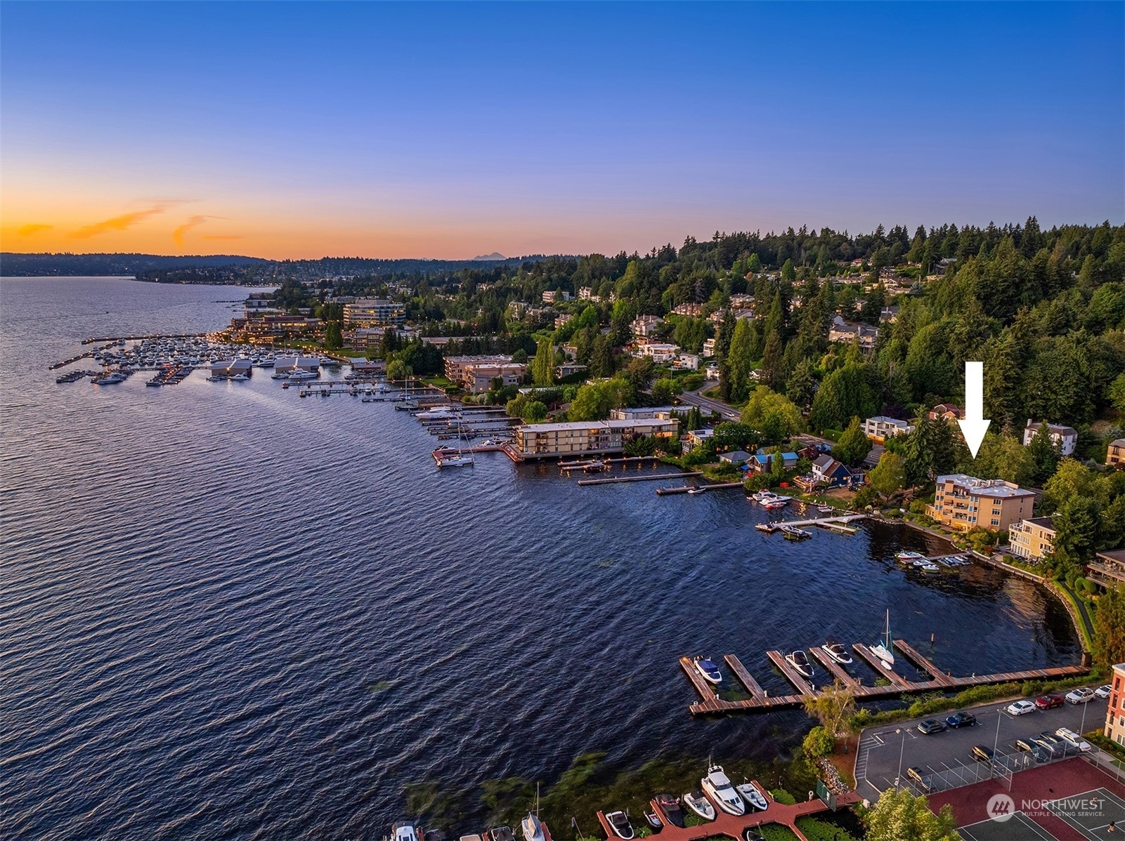 Property Photo:  4511 Lake Washington Boulevard NE 2  WA 98033 