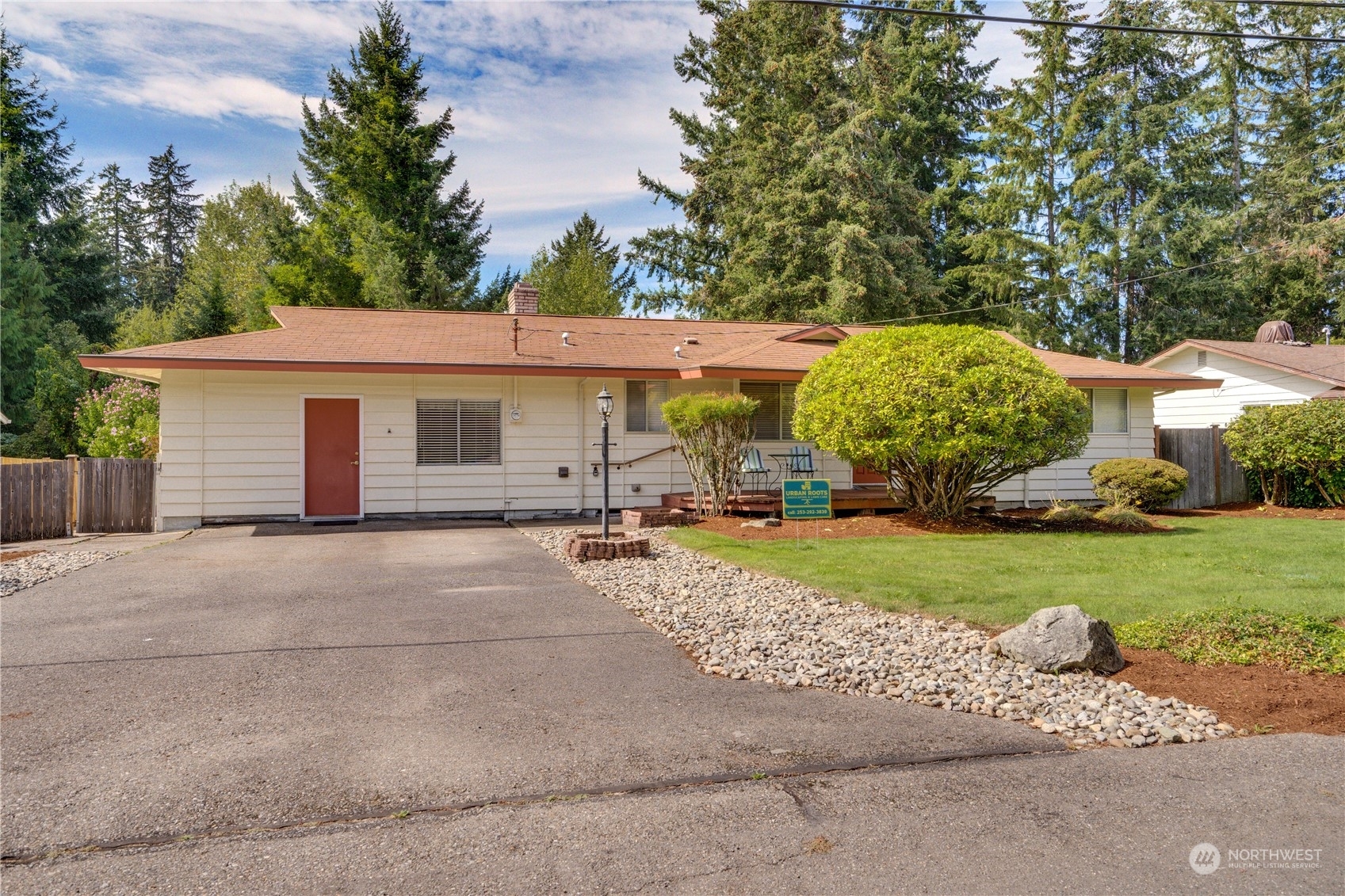 Property Photo:  10816 114th Avenue SW  WA 98498 