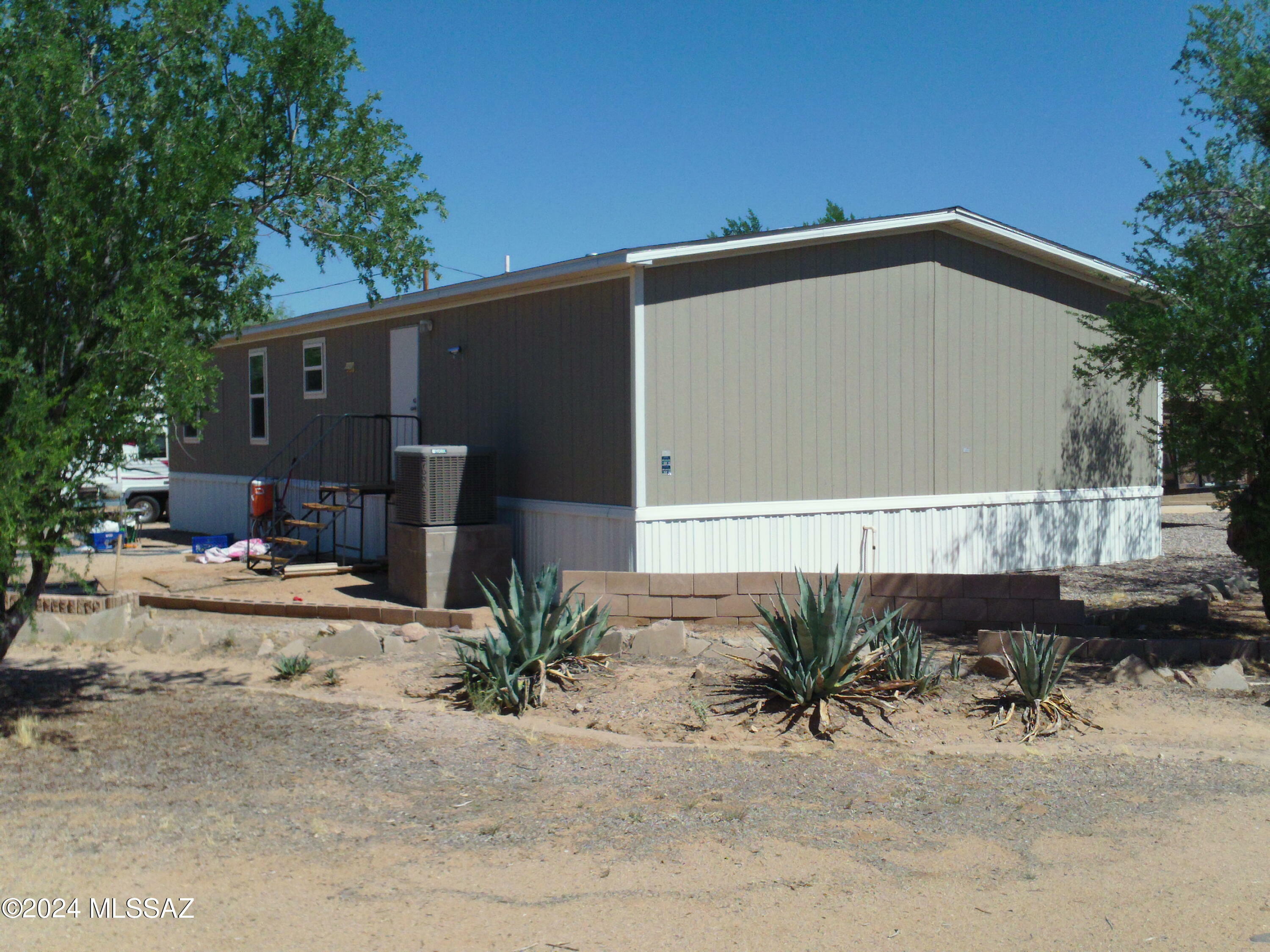 Property Photo:  6621 N Guthrie Road  AZ 85743 