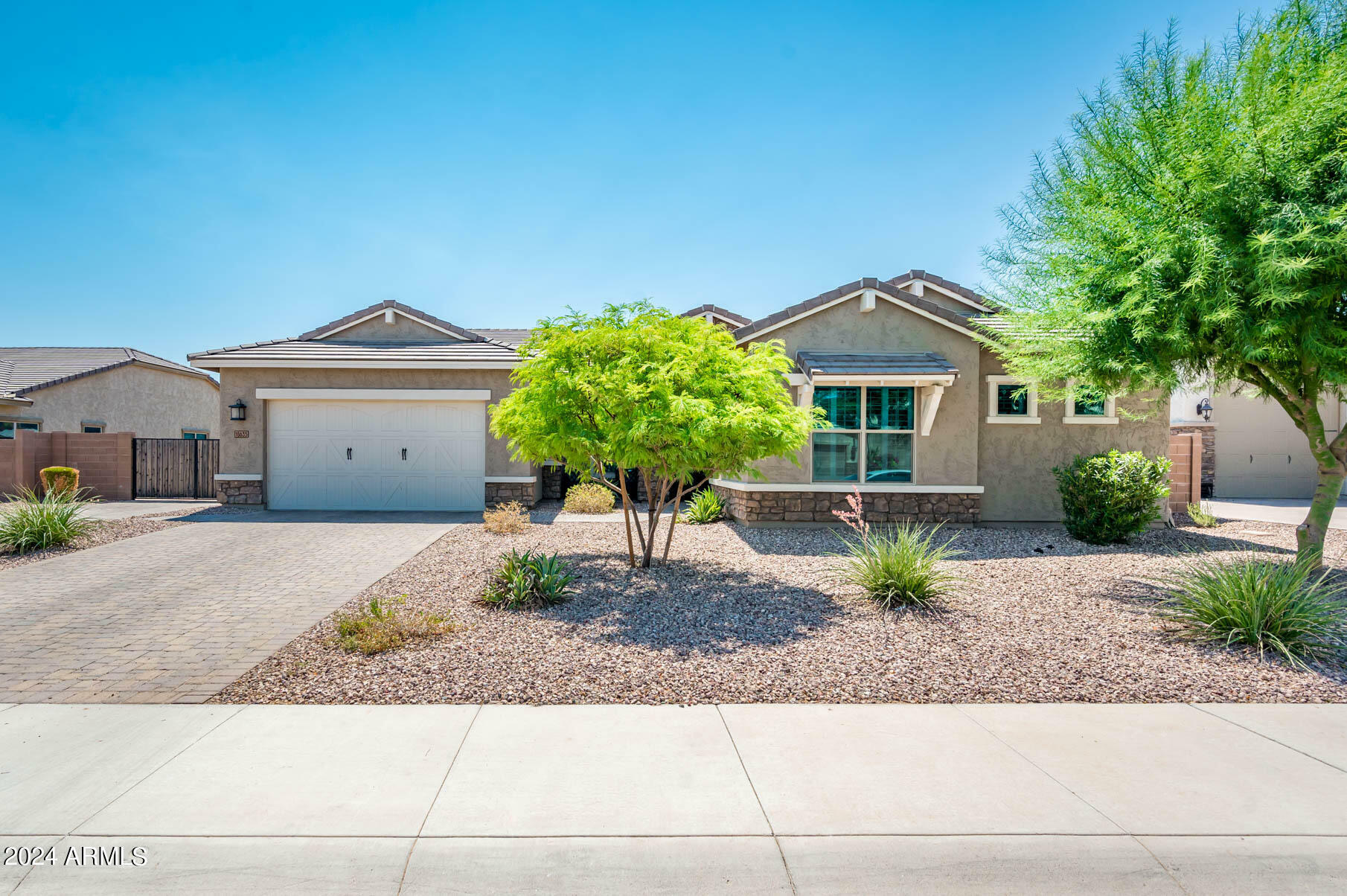 Property Photo:  18635 W Hazelwood Street  AZ 85395 