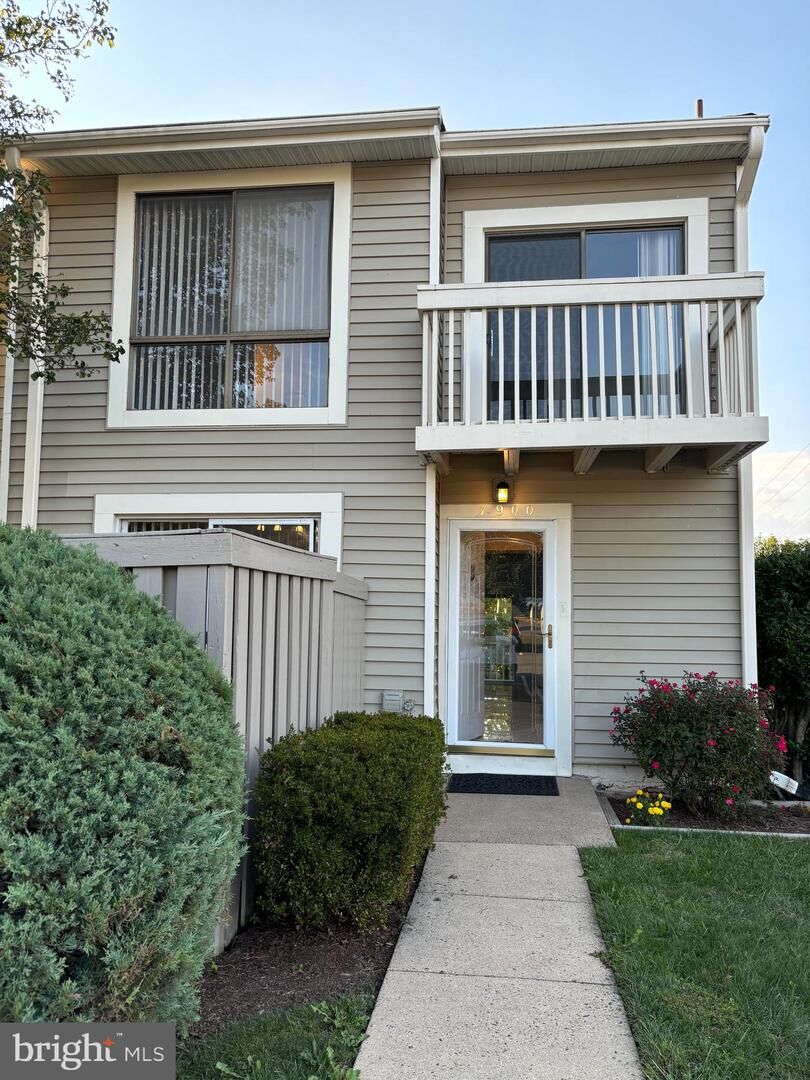 Property Photo:  7900 Spring Forest Court  VA 22152 