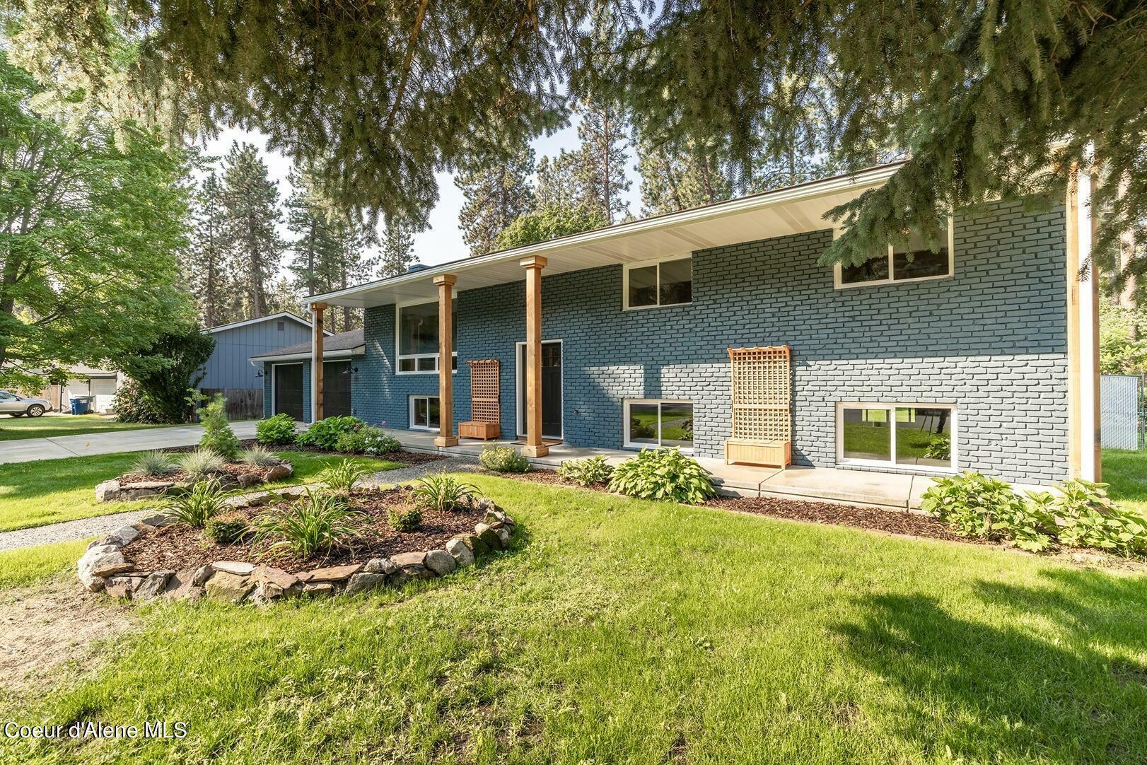 Property Photo:  4144 E Woodland Dr  ID 83854 