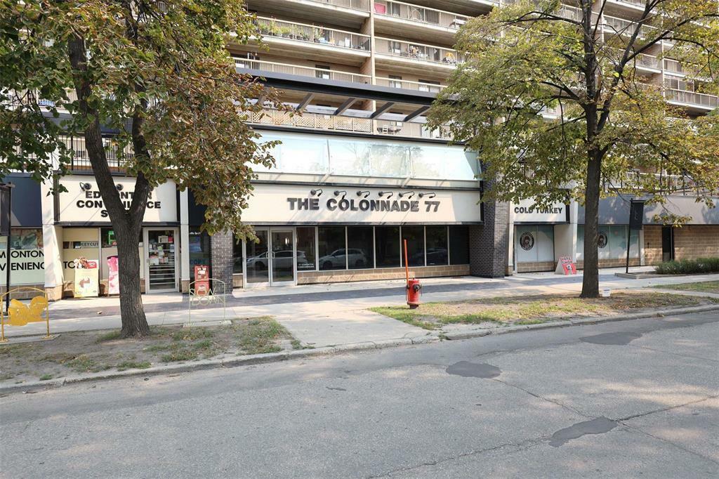 Property Photo:  77 Edmonton Street  MB R3C 4H8 