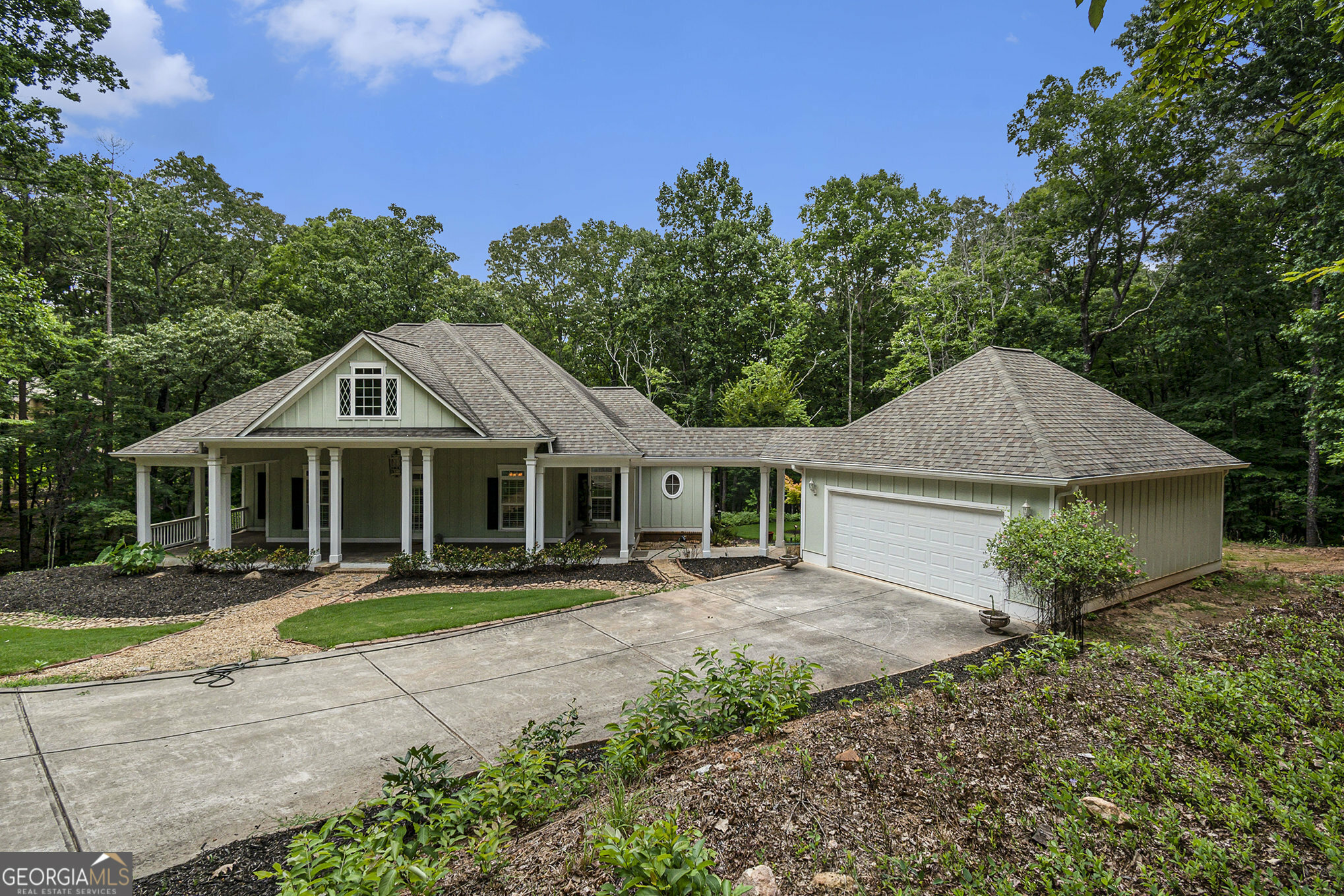 Property Photo:  318 Liberty Lane  GA 30114 