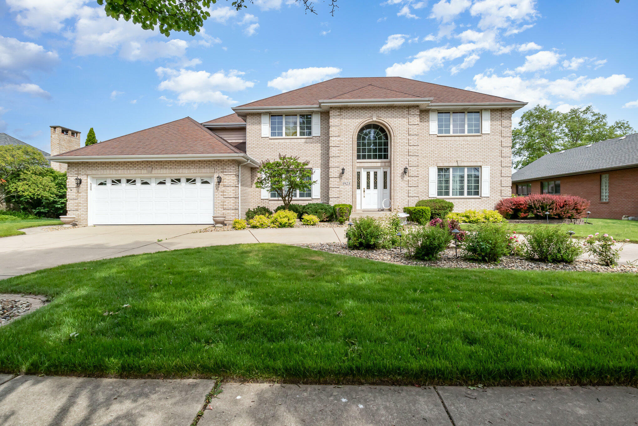 Property Photo:  1923 Maplewood Lane  IN 46321 